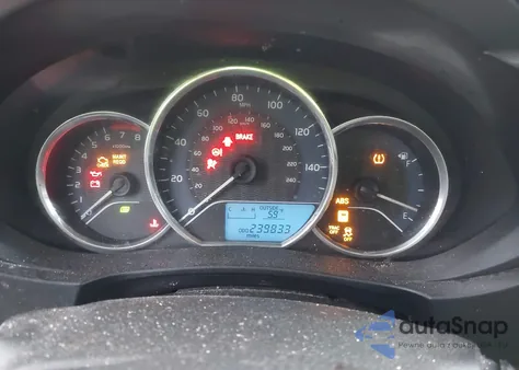 2015 Toyota Corolla Le z USA, uszkodzony, nr VIN 2T1BURHE0FC286187